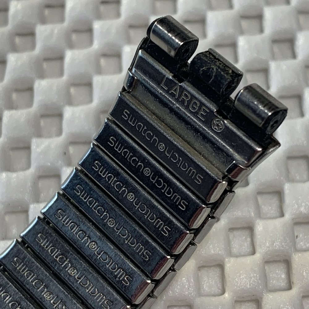 Swatch Flex Metal Band - Silver - 17mm - Large - Picture 3 of 4